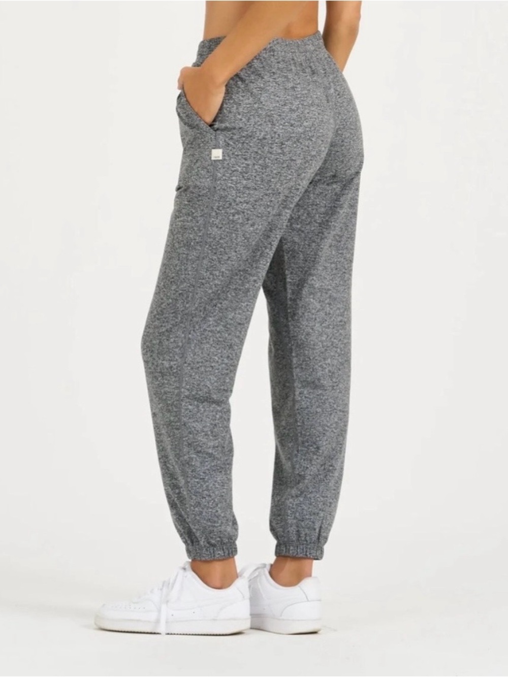 Vuori Boyfriend Sweatpant Heathered Gray Dreamknit Joggers Size Small S/VW457 - Picture 2 of 10